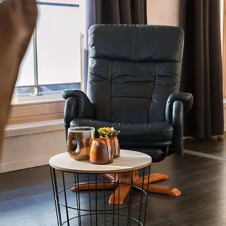 Cosy With A Large And Sunny Terrace Nearby The Sea And The In * מידלקרק
